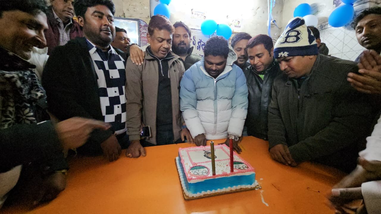 Social Service Programs by Kaliachak&ndash;I Block Trinamool Congress on Mamata Banerjee&rsquo;s Birthday